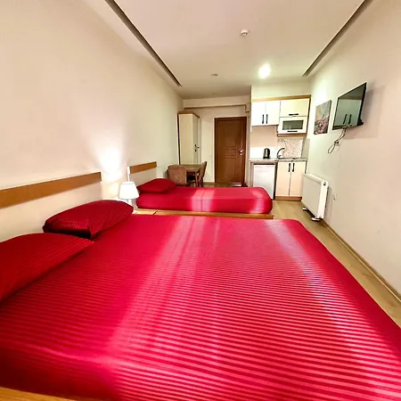 Comfort Nevvaz Suit Taksim 3*