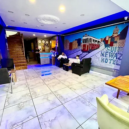 Comfort Nevvaz Suit Taksim 3*