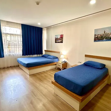 Ξενοδοχείο Comfort Nevvaz Suit Taksim 3*