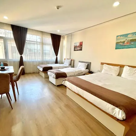 Comfort Nevvaz Suit Taksim 3* イスタンブール
